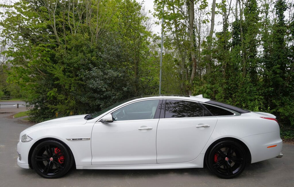 Jaguar XJR 5.0 V8 White #2