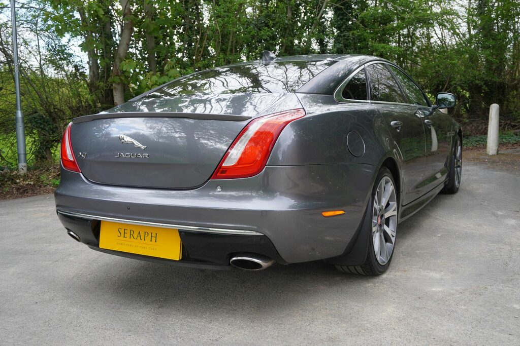 Jaguar XJ 3.0D V6 Portfolio Grey #5