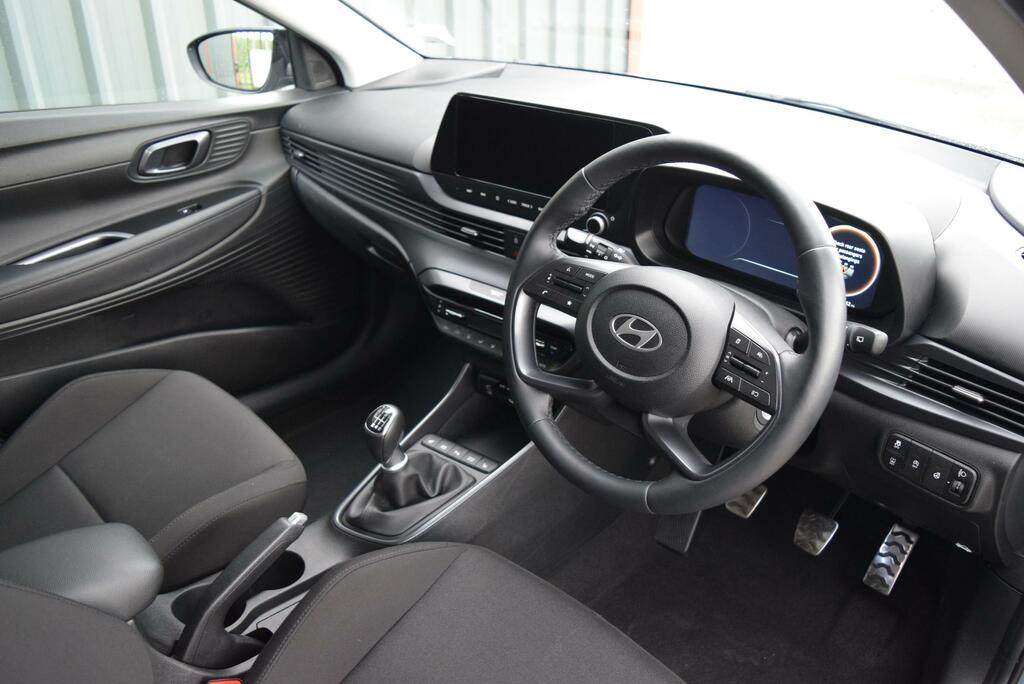 Hyundai Bayon 1.0 Tgdi Premium NL25HSG Green #3