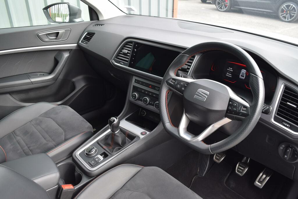 Seat Ateca 1.5 Tsi Evo Fr KW24GSO White #3