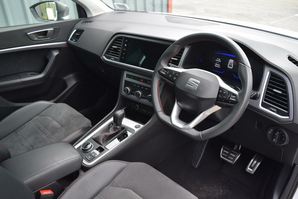 Seat Ateca 1.5 Tsi Evo Fr Dsg YT25AUC White #3