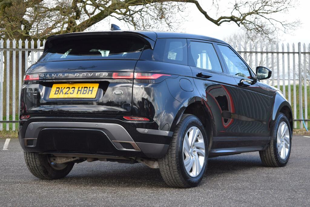 Land Rover Range Rover Evoque 1.5 P300e R-dynamic S BK23HBH Black #4