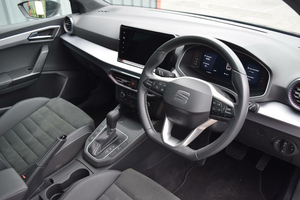 Seat Ibiza 1.0 Tsi 115 Xcellence Lux Dsg YB24WWA Grey #3