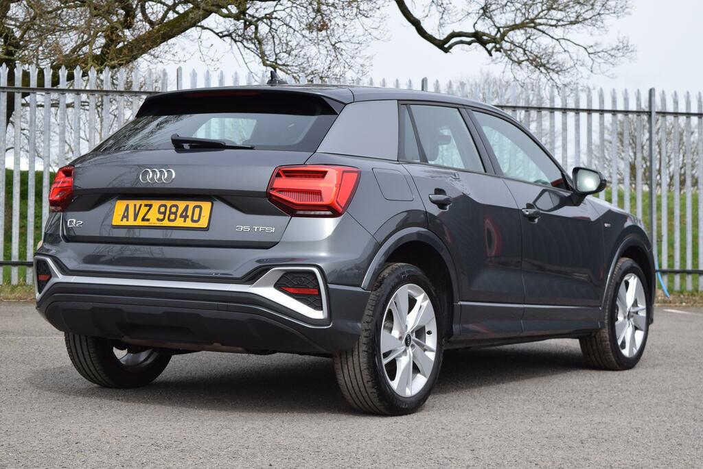 Audi Q2 35 Tfsi S Line S Tronic AVZ9840 Grey #4