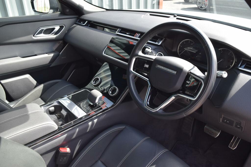 Land Rover Range Rover Velar 2.0 D200 Edition VXZ6209 White #3