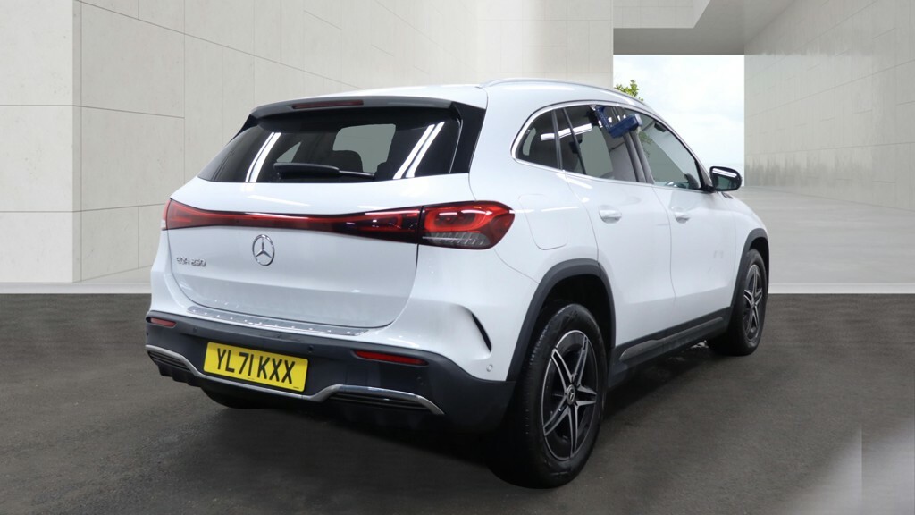 Mercedes-Benz EQA Eqa 250 140Kw Amg Line 66.5Kwh YL71KXX White #4