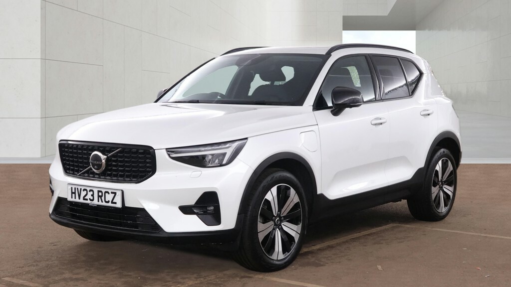 Volvo XC40 1.5 T5 Recharge Phev Ultimate Dark HV23RCZ White #6