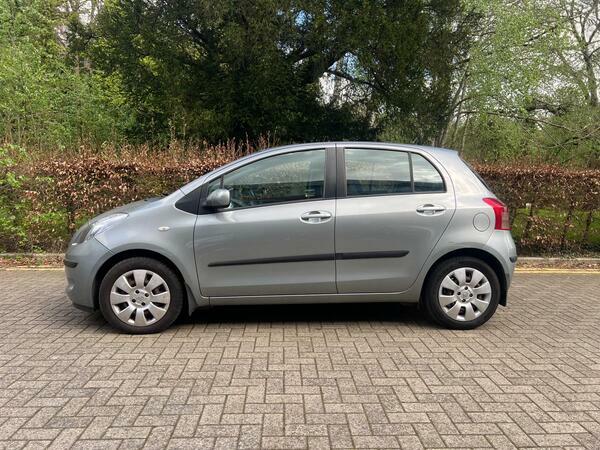Toyota Yaris 1.3 T3 Multimode Silver #5