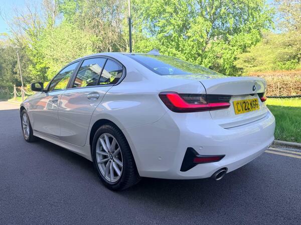 BMW 3 Series 2.0 320I Se Pro Euro 6 Ss CV22KGG #4