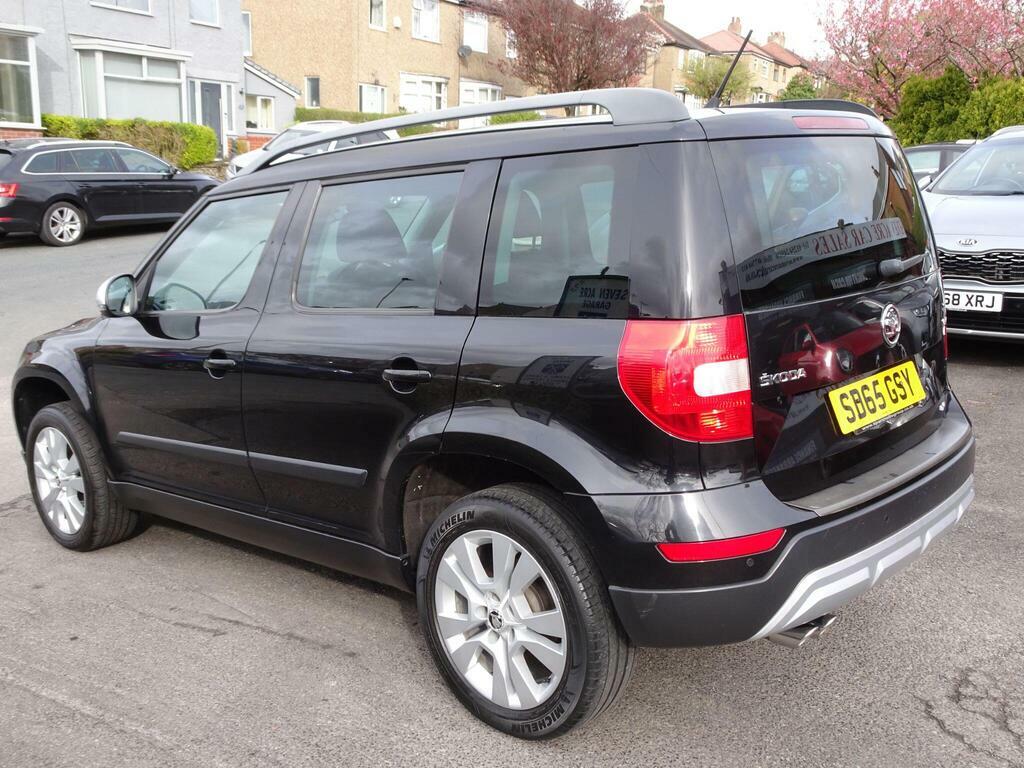 Skoda Yeti 2.0 Tdi Se L Outdoor 4Wd Euro 6 S S Black #5