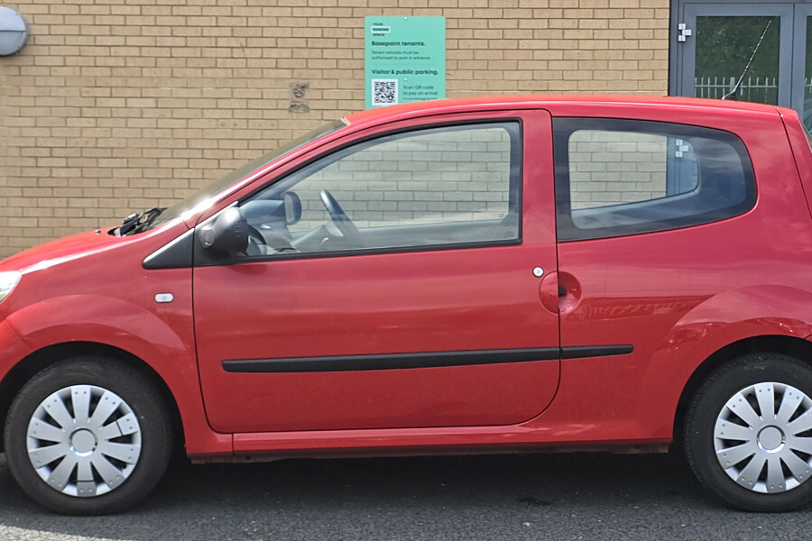 Renault Twingo Hatchback NX10THN Red #6