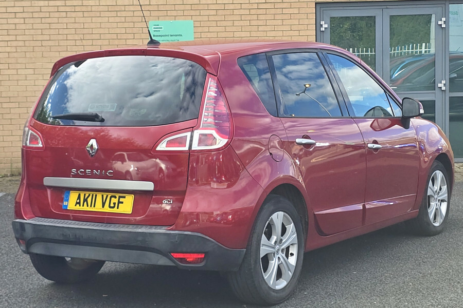 Renault Scenic Mpv Red #3
