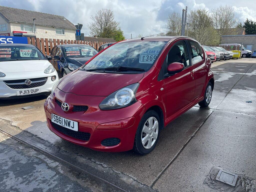 Toyota Aygo Hatchback 1.0 Vvt-i Ice Euro 5 201161 Red #4