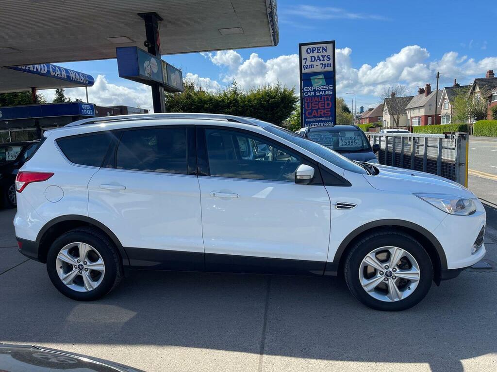 Ford Kuga Suv 2.0 Tdci Zetec 2Wd Euro 6 Ss 201616 FE16URF White #3