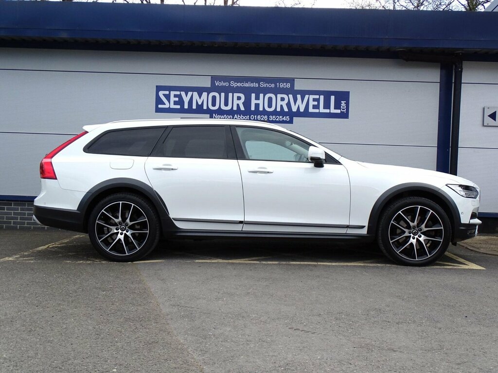 Volvo V90 2.0 D4 Plus Awd Euro 6 Ss White #6