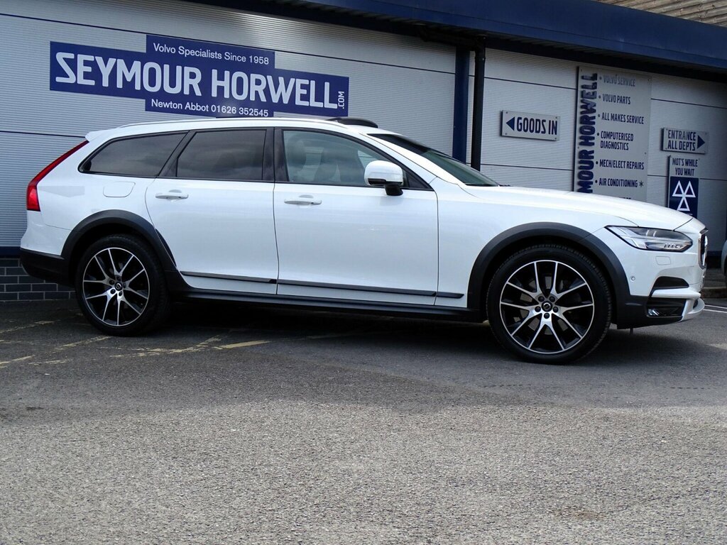 Volvo V90 2.0 D4 Plus Awd Euro 6 Ss White #4