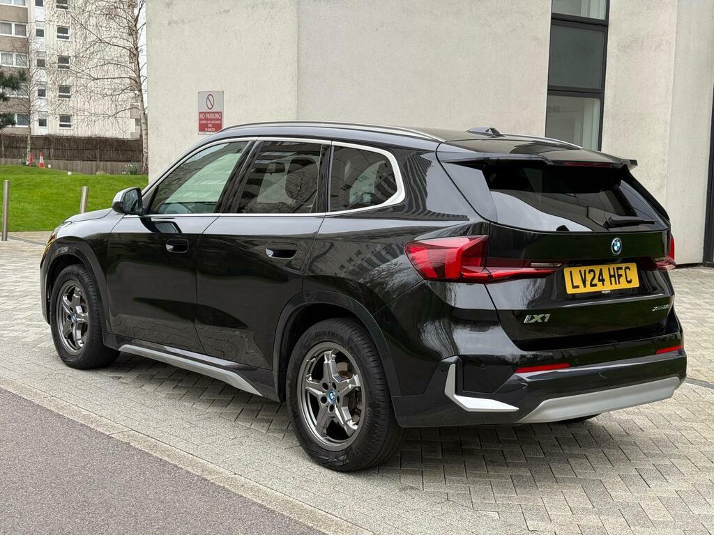 BMW iX1 30 66.5Kwh Xline Xdrive LV24HFC Black #5