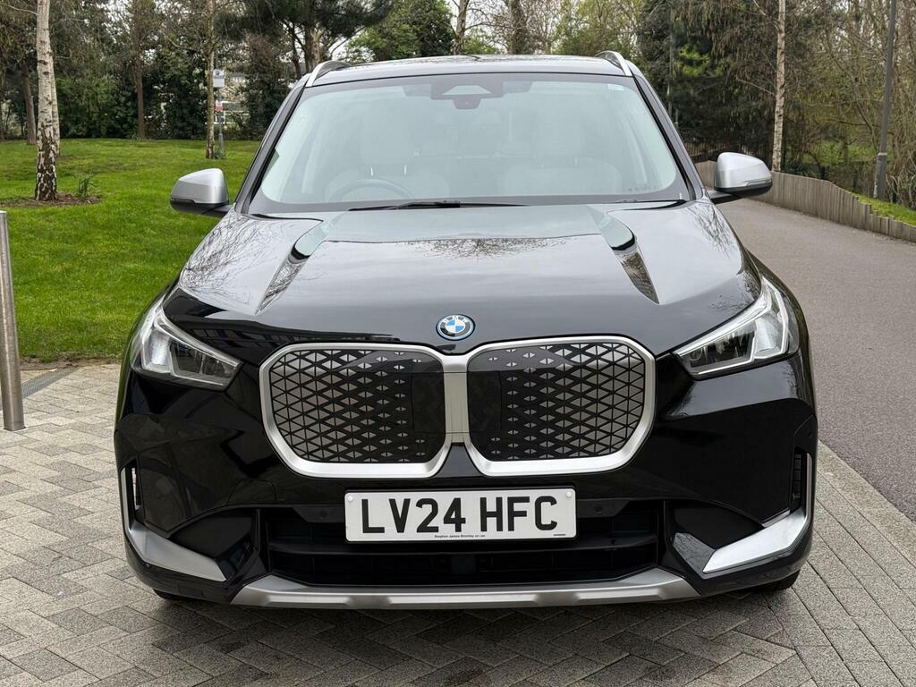 BMW iX1 30 66.5Kwh Xline Xdrive LV24HFC Black #3