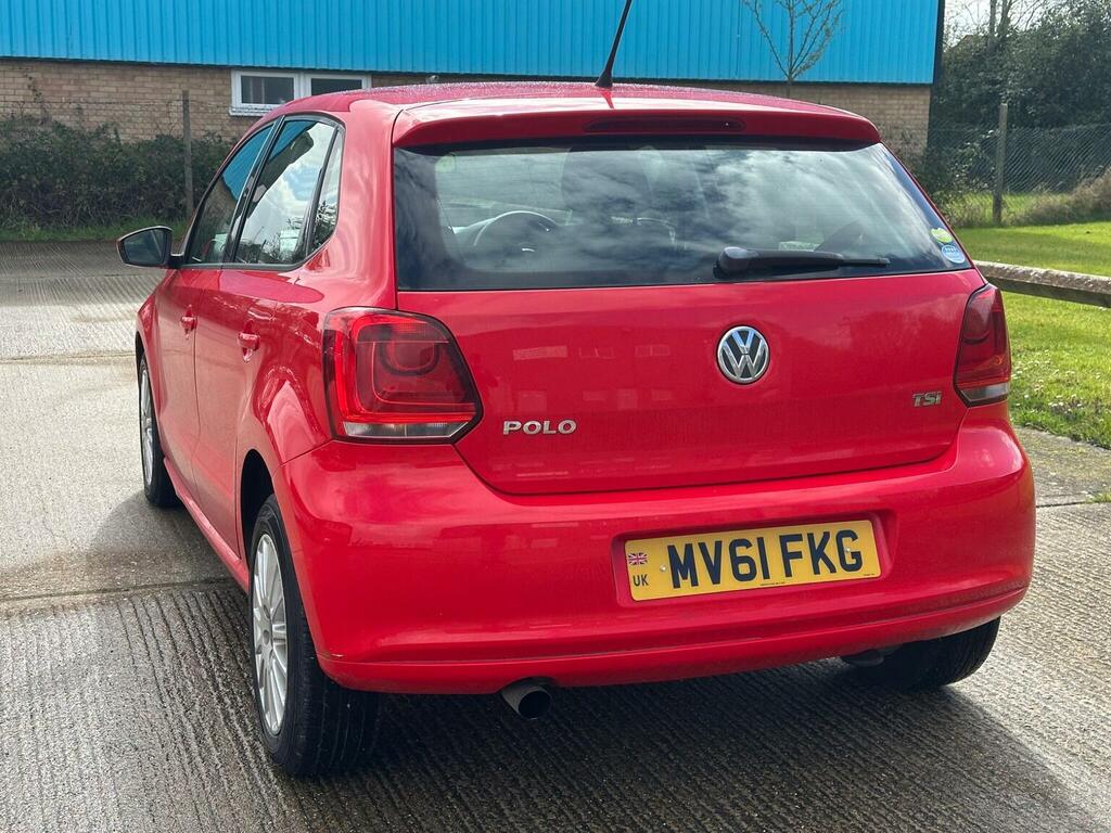 Volkswagen Polo Hatchback 1.2 Tsi 201161 MV61FKG #4