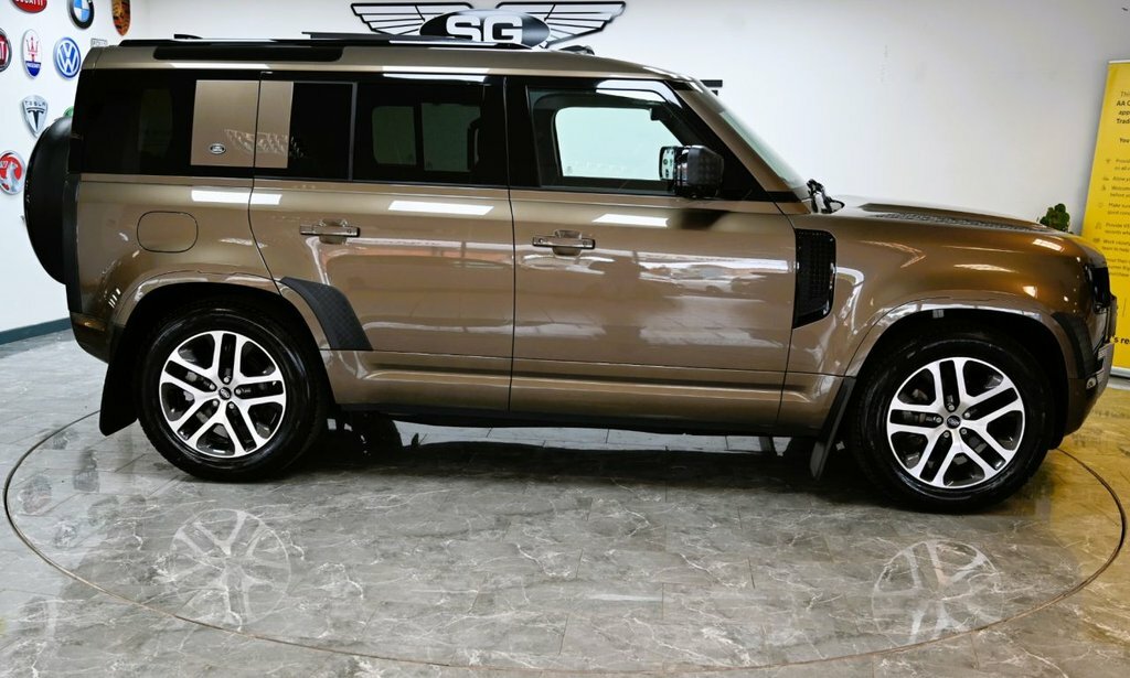 Land Rover Defender 3L Xs Edition SC22WTT Brown #6