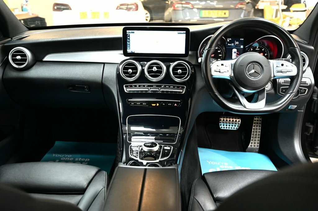 Mercedes-Benz C Class 2L Amg Line Black