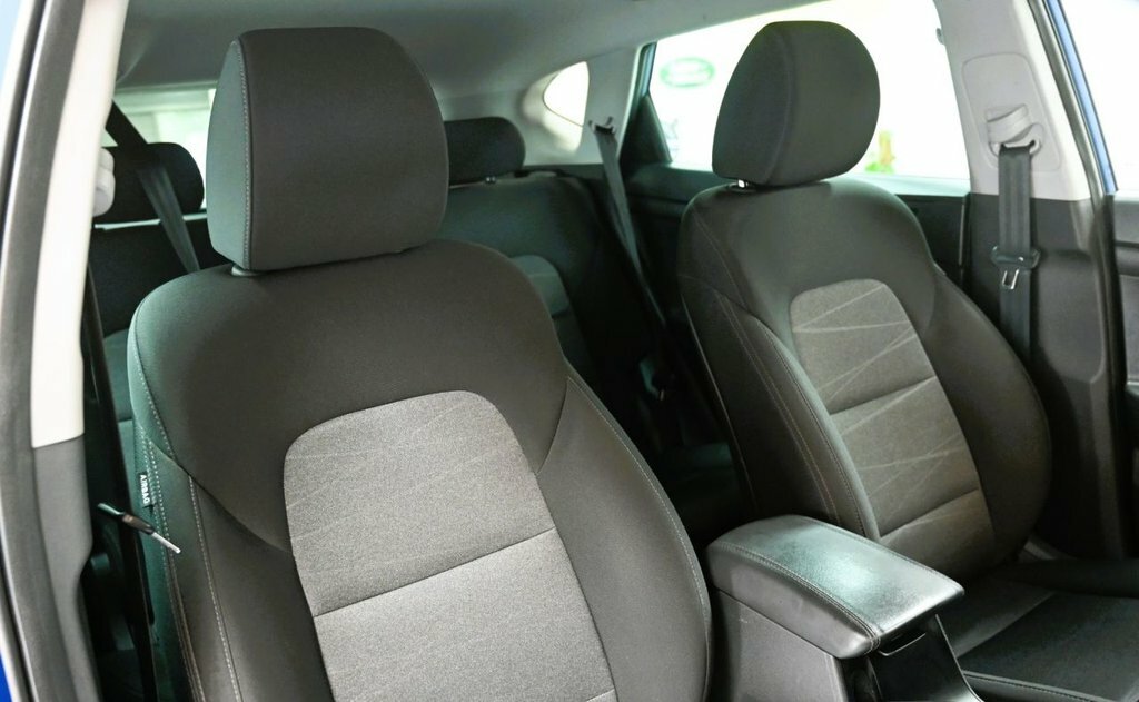 Hyundai Tucson 1.6L Se Nav CT68VKX Blue #4