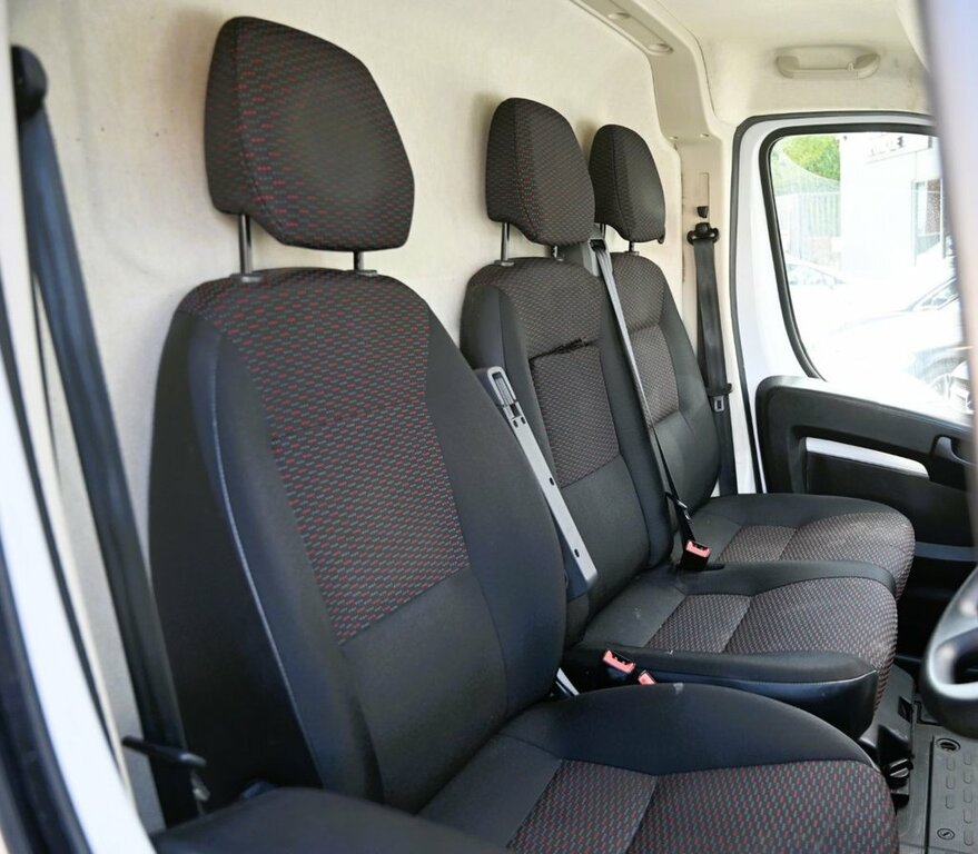 Peugeot Boxer 2L Professional CJ21GXM White #3