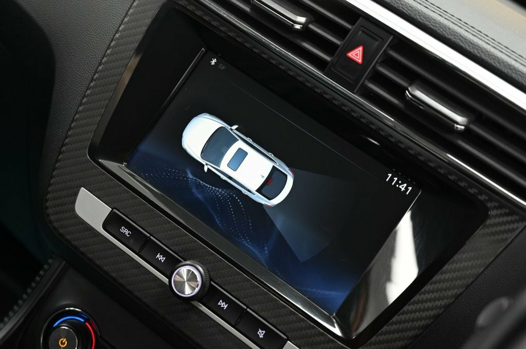 MG ZS 1L Excite White #6