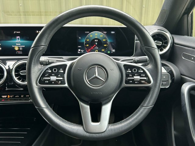 Mercedes-Benz A Class 1.3 A200 Sport Executive Hatchback 7G VA68BYC Black #6