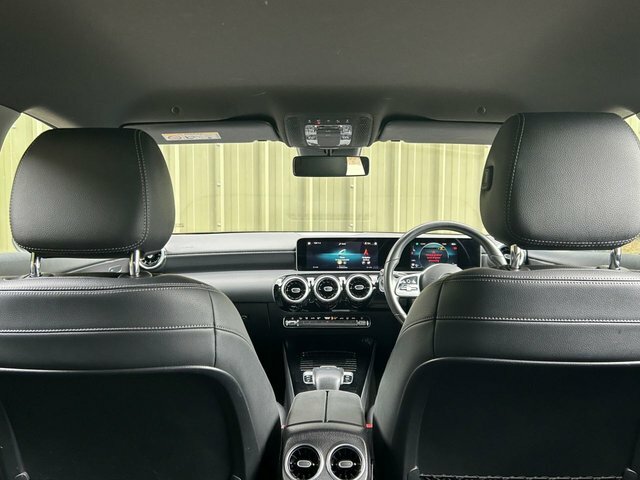 Mercedes-Benz A Class 1.3 A200 Sport Executive Hatchback 7G VA68BYC Black #2