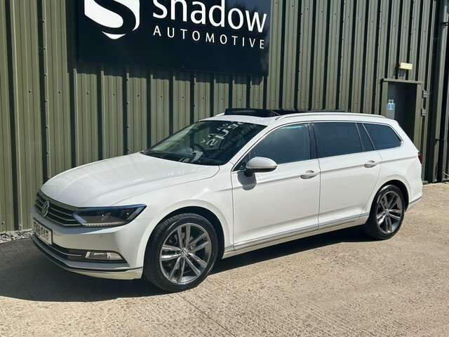 Volkswagen Passat 2.0 Tdi Gt Estate Dsg Euro 6 S S 150 XT13HAN White #5