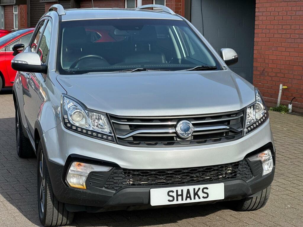 SsangYong Korando 2.2D Elx 4Wd Euro 6 2018 Silver #5