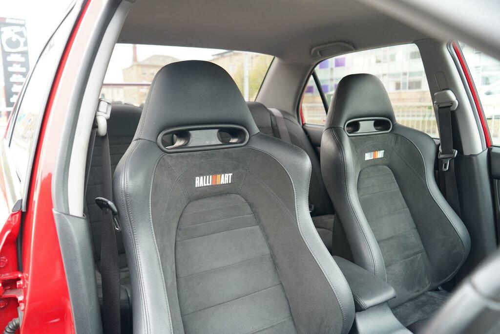 Mitsubishi Lancer 2.0 Evo VIII Mr Fq-320 Red #4