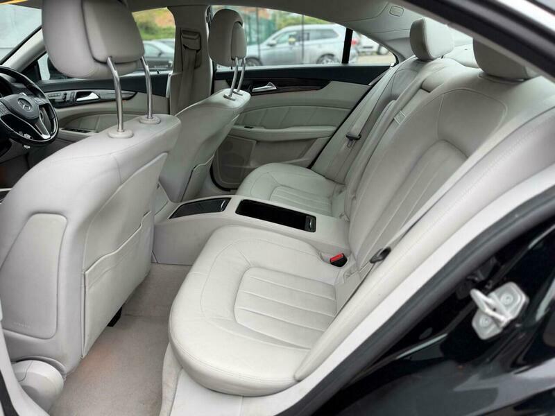 Mercedes-Benz CLS 3L Null Silver #26