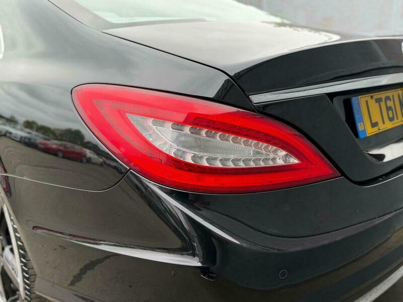 Mercedes-Benz CLS 3L Null Silver #29