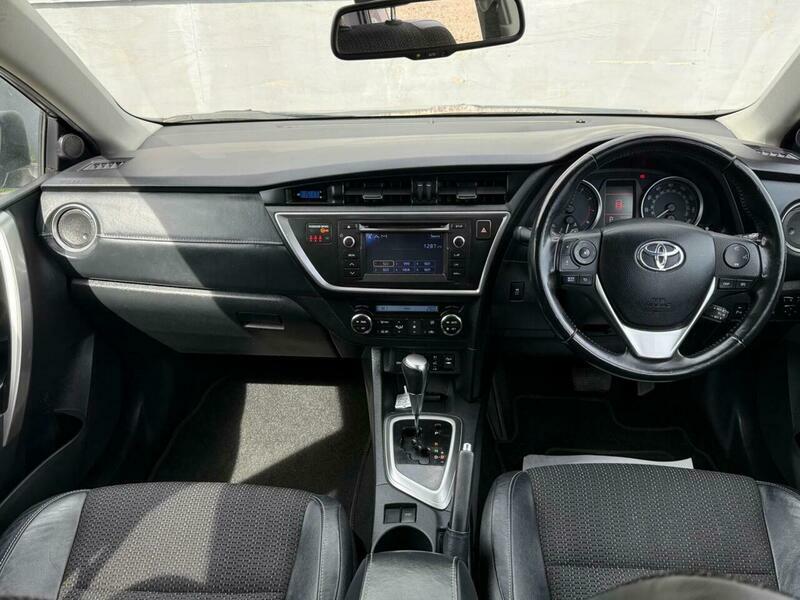 Toyota Auris 1.6 V-matic Excel Multidrive S Euro 5 - 2013 WF13PXZ Brown #3