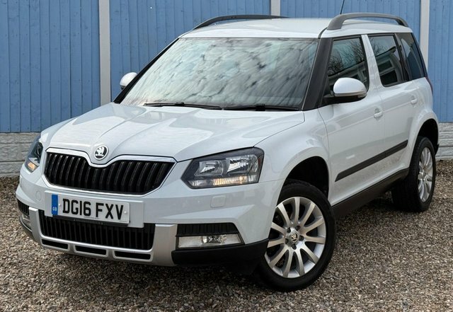 Skoda Yeti 2016 1.2 Tsi Se Outdoor Dsg Euro 6 Ss White