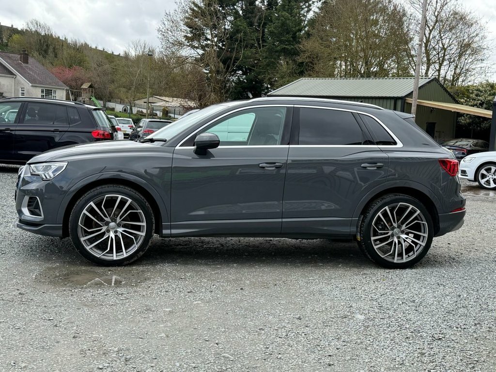 Audi Q3 2L Sport KR19LPL Grey #3