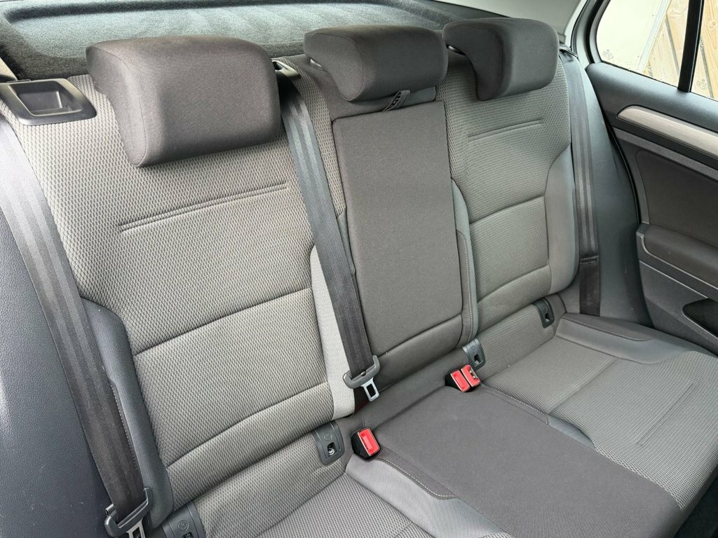 Volkswagen Golf 1.6L Match Edition EGZ2347 Silver #6