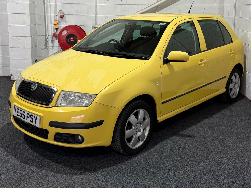 Skoda Fabia 1.2 Htp 12V Classic Yellow #3