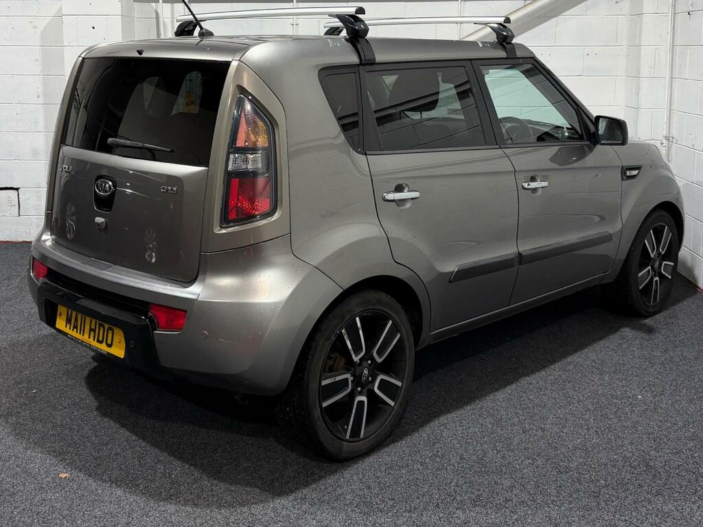 Kia Soul 1.6 Crdi Tempest Euro 4 Silver #6