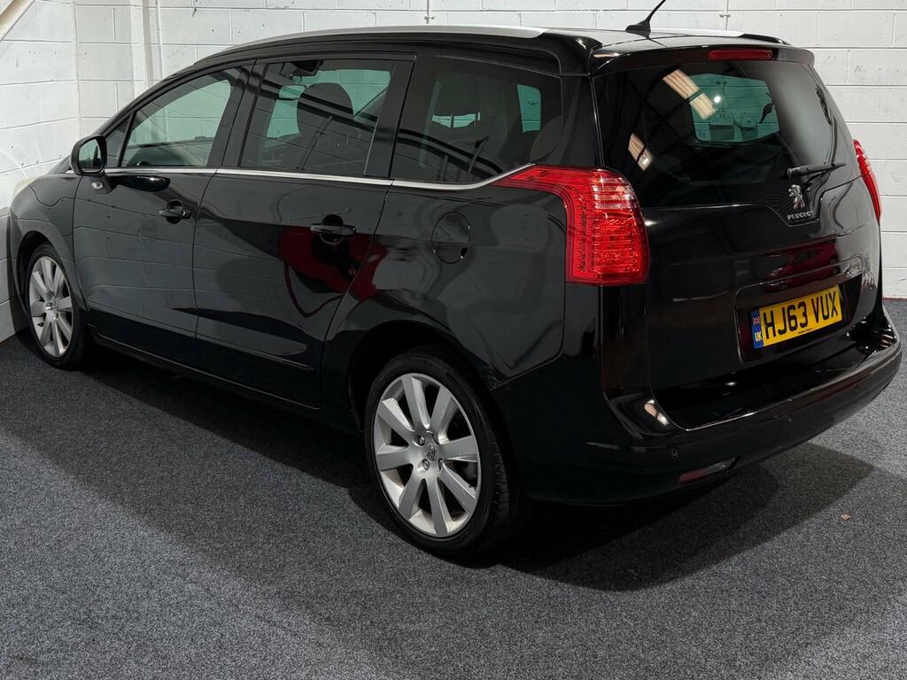 Peugeot 5008 1.6 E-hdi Allure Egc Euro 5 Ss Black #4