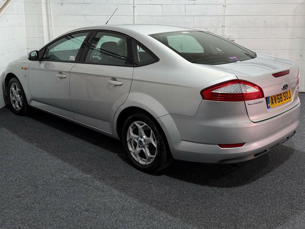 Ford Mondeo 2.0 Tdci Zetec Silver #4