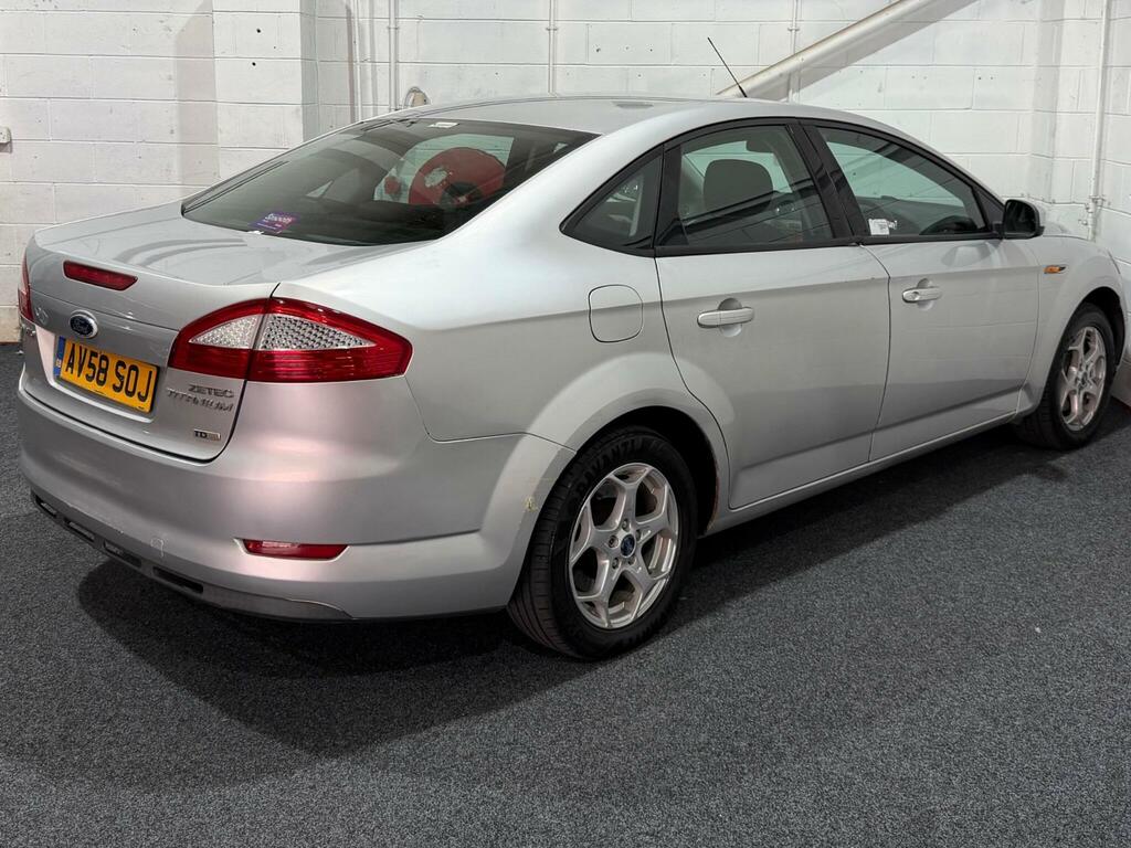 Ford Mondeo 2.0 Tdci Zetec Silver #6