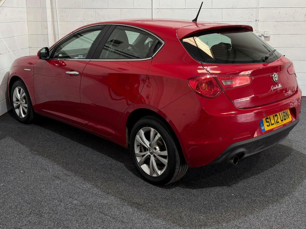 Alfa Romeo Giulietta 1.6 Jtdm-2 Lusso Euro 5 Ss Red #4