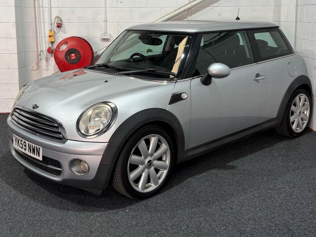 Mini Hatch 1.6 Cooper D Euro 4 YK59NWN Silver #3