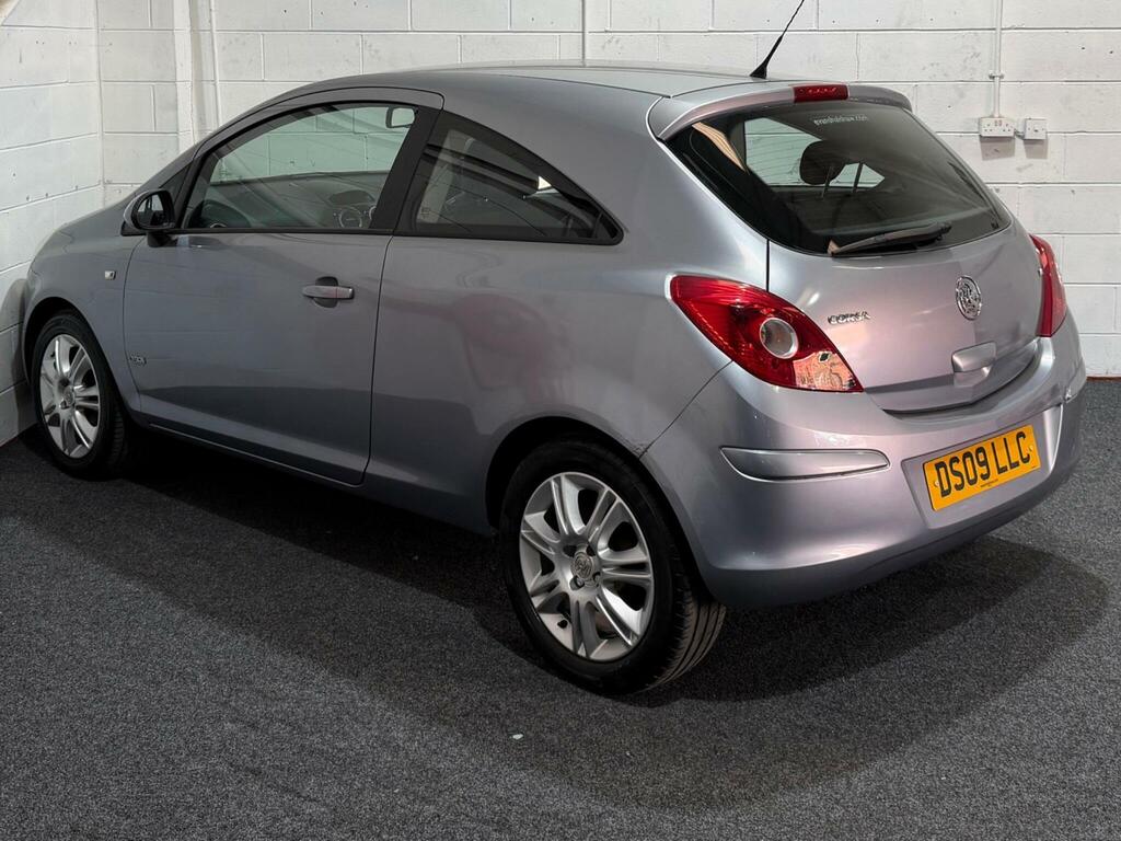 Vauxhall Corsa 1.4I 16V Design Ac Silver #4