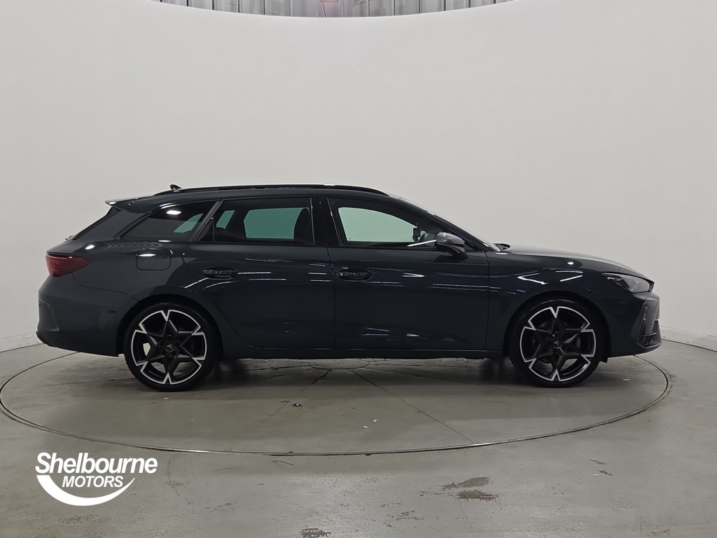 Cupra Leon Leon Estate 1.5 Etsi 150 V2 Dsg RF74OBK Blue #3