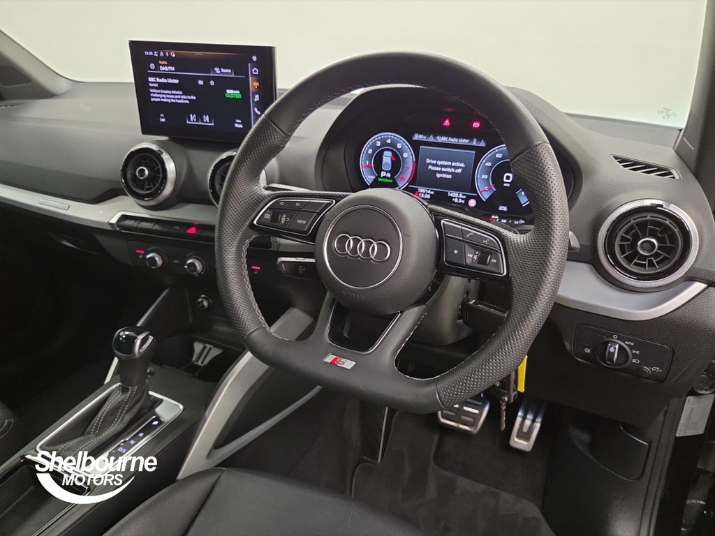 Audi Q2 Q2 1.5 Tfsi Cod 35 Black Edition Suv S KW24HZB Black #4