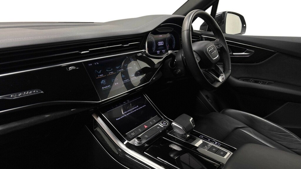 Audi Q7 Q7 3.0 Tfsi V6 55 Black Edition Suv Tip WJ23KFL Black #4
